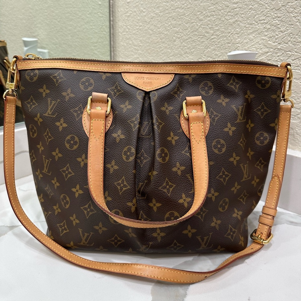 🔥Authentic Louis Vuitton PM Palermo🔥